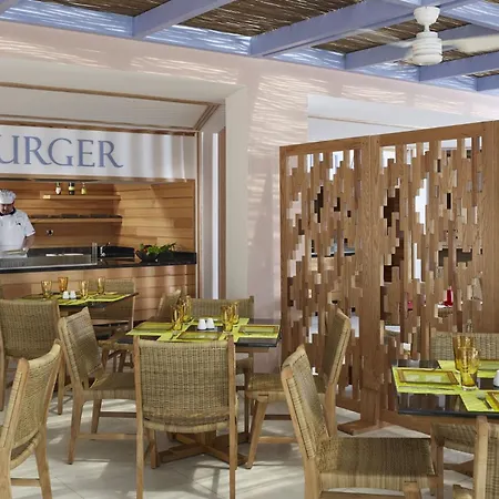 Ośrodek wypoczynkowy Mitsis Rodos Village 5*